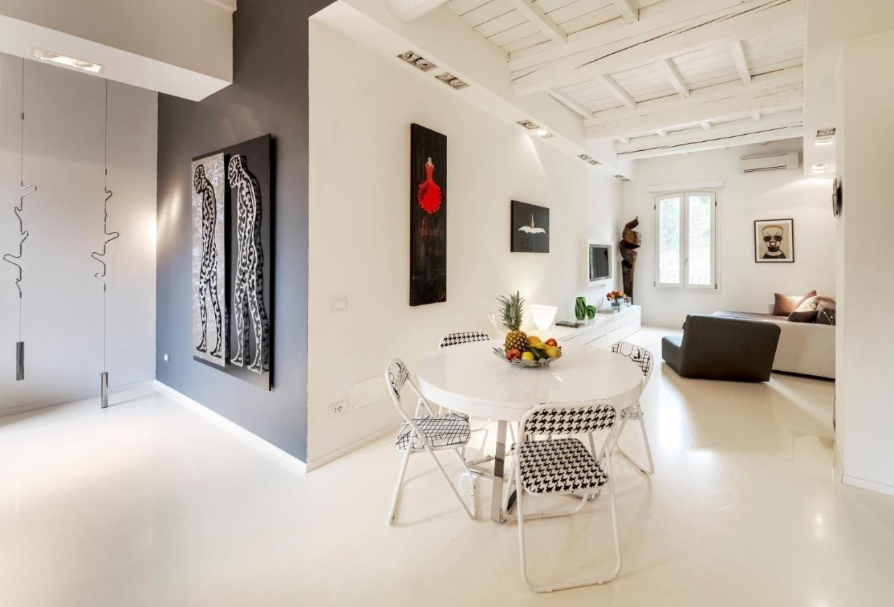Willa Charming Flat In Centro A Ferrara Con Posto Auto Zewnętrze zdjęcie